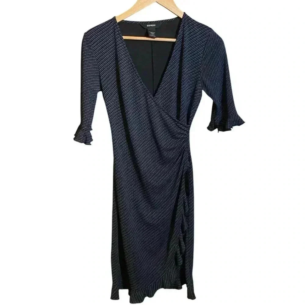 Express 1/2 Women's Dress Striped Ruffle Sleeve Fitted Ruched Waist Black & Blue